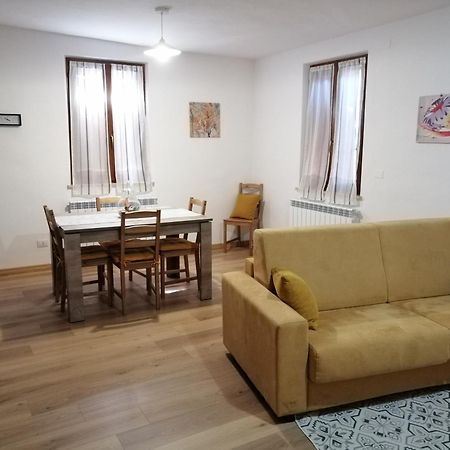 A Casa Di Matisse - Appartamento Vacanze Urbino Buitenkant foto