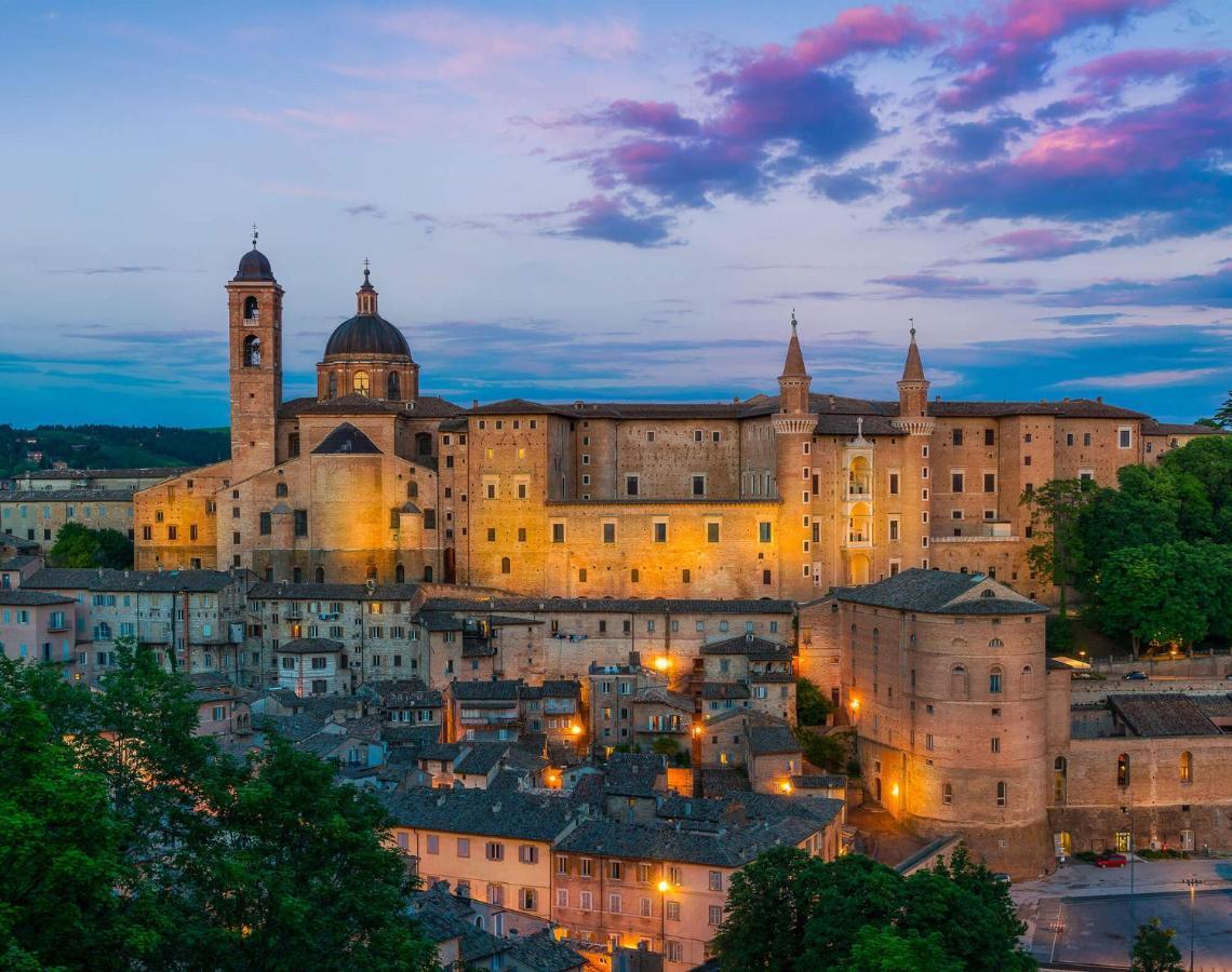 A Casa Di Matisse - Appartamento Vacanze Urbino Buitenkant foto